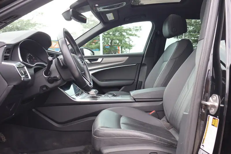 2019 Audi A6 Progressiv, černá, 75 995 km, dovoz Kanada — foto 7 z 12