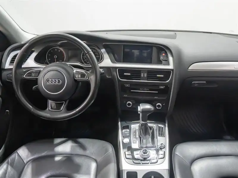 2016 Audi A4 Progressiv plus, bílá, 148 937 km, dovoz Kanada — foto 6 z 12
