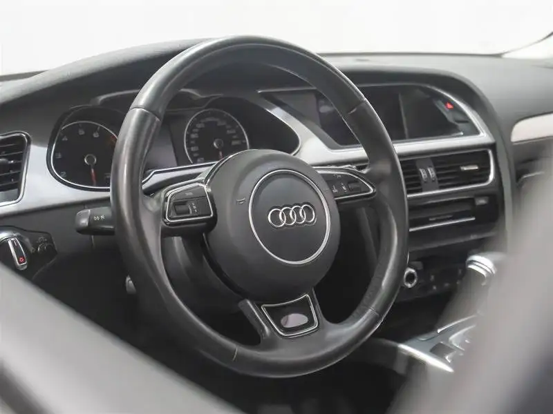 2016 Audi A4 Progressiv plus, bílá, 148 937 km, dovoz Kanada — foto 7 z 12