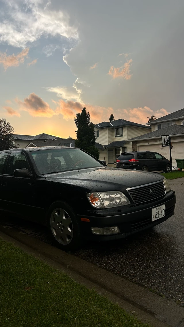 1999 Lexus Ls, 302 000 km, dovoz Kanada — foto 2 z 5