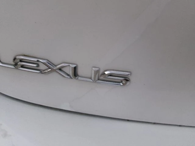 2010 Lexus Rx Navigation, bílá, 205 000 km, dovoz Kanada — foto 2 z 5