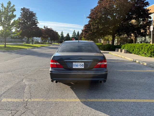 2004 Lexus Ls, 217 000 km, dovoz Kanada — foto 3 z 5