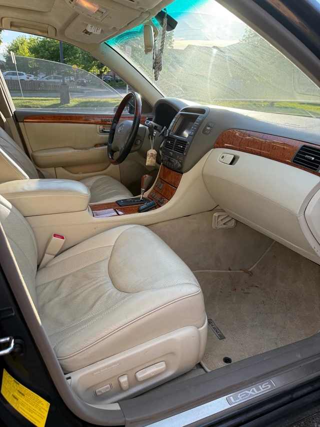 2004 Lexus Ls, 217 000 km, dovoz Kanada — foto 5 z 5