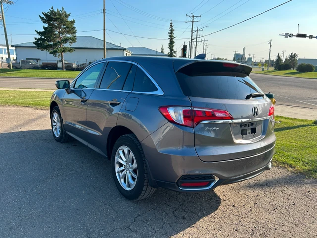 2017 Acura Rdx Tech Pkg, šedá, 130 850 km, dovoz Kanada — foto 3 z 5