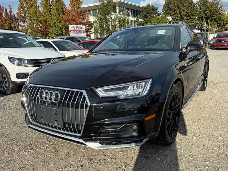 2017 Audi A4 Technik, černá, 87 000 km, dovoz Kanada — foto 3 z 12