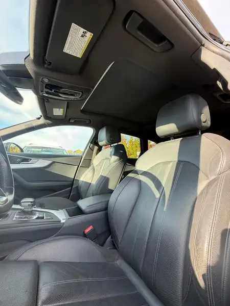2017 Audi A4 Technik, černá, 87 000 km, dovoz Kanada — foto 8 z 12