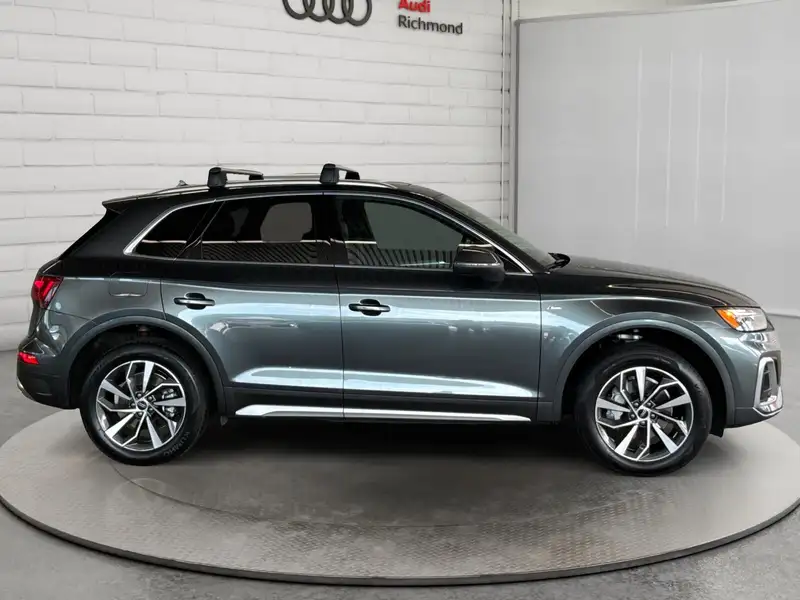 2023 Audi Q5 Progressiv, šedá, 45 674 km, dovoz Kanada — foto 4 z 12