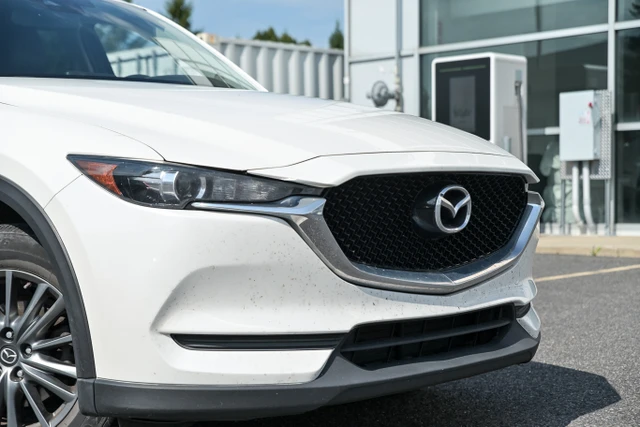 2017 Mazda Cx5 GS, bílá, 154 636 km, dovoz Kanada — foto 2 z 5