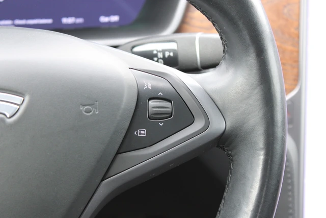 2020 Tesla Model S LONG RANGE PLUS, modrá, 113 430 km, dovoz Kanada — foto 11 z 20