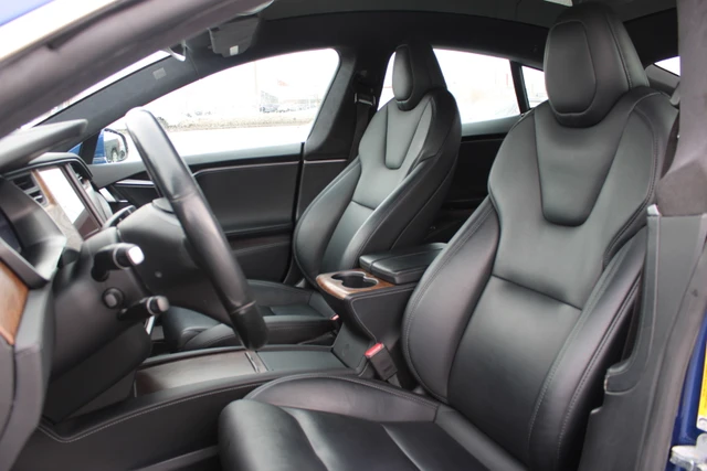 2020 Tesla Model S LONG RANGE PLUS, modrá, 113 430 km, dovoz Kanada — foto 16 z 20