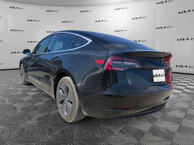 2018 Tesla Model 3 Long Range, černá, 74 773 km, dovoz Kanada — foto 3 z 5