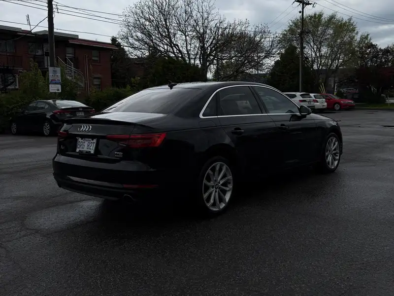 2017 Audi A4 Progressiv, černá, 176 000 km, dovoz Kanada — foto 4 z 12