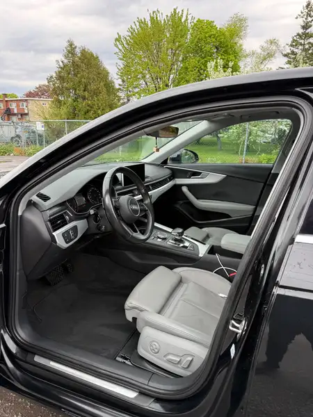 2017 Audi A4 Progressiv, černá, 176 000 km, dovoz Kanada — foto 6 z 12