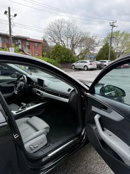 2017 Audi A4 Progressiv, černá, 176 000 km, dovoz Kanada — foto 9 z 12