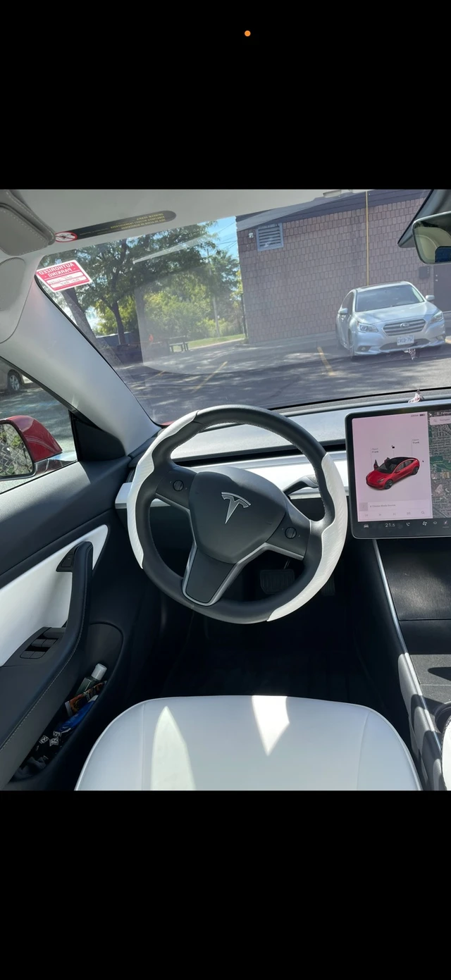2019 Tesla Model 3, 79 576 km, dovoz Kanada — foto 4 z 5