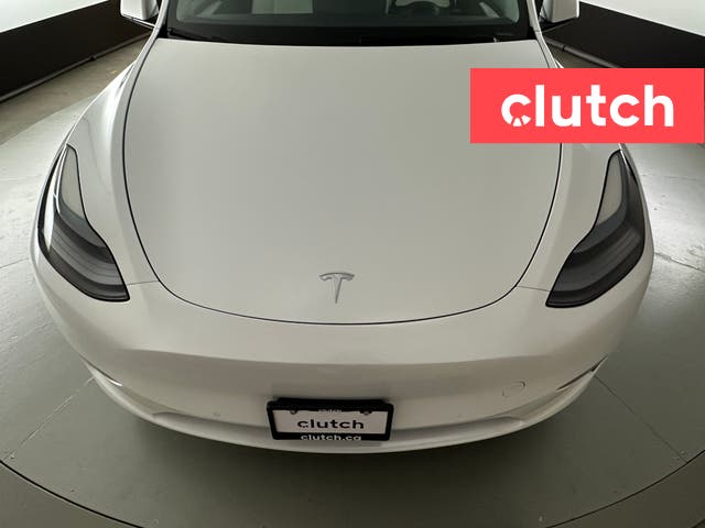 2022 Tesla Model Y Performance, bílá, 71 475 km, dovoz Kanada — foto 15 z 20