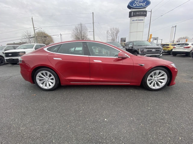 2017 Tesla Model S 100D, červená, 119 363 km, dovoz Kanada — foto 2 z 20