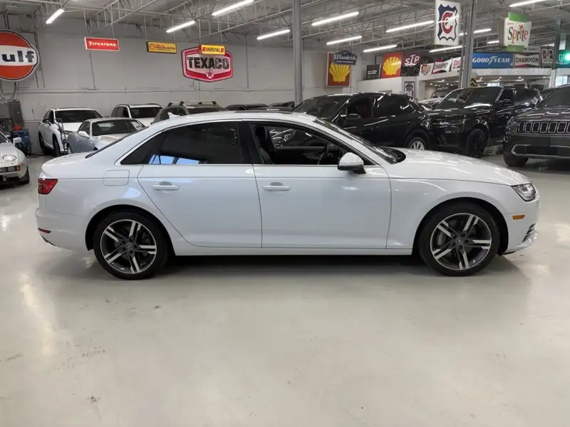 2017 Audi A4 Technik, bílá, 47 699 km, dovoz Kanada — foto 5 z 12