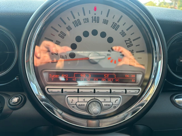 2009 Minicps, 198 000 km, dovoz Kanada — foto 3 z 5