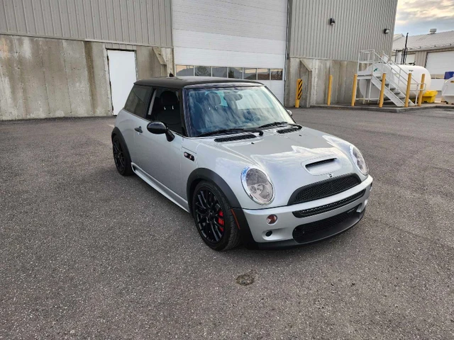 2002 MINI Minicps, 96 721 km, dovoz Kanada — foto 2 z 5