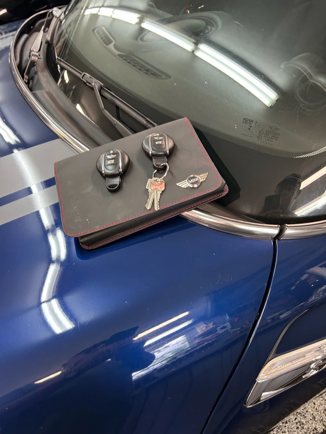 2015 Minicps, modrá, 136 000 km, dovoz Kanada — foto 5 z 5