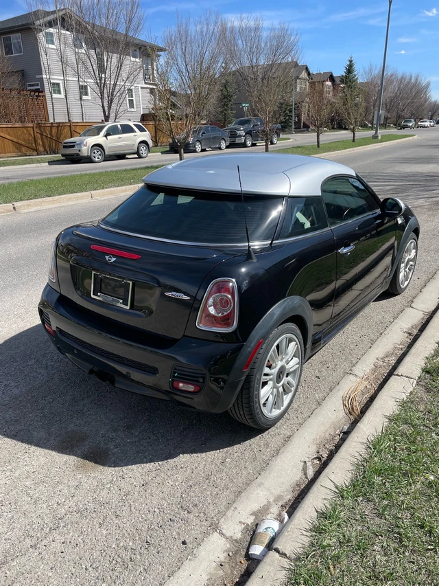 2012 MINI John Cooper Works, 165 000 km, dovoz Kanada — foto 3 z 5