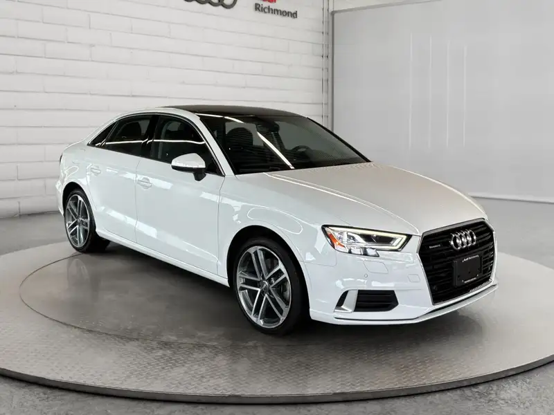 2018 Audi A3 Technik, bílá, 27 381 km, dovoz Kanada — foto 3 z 12