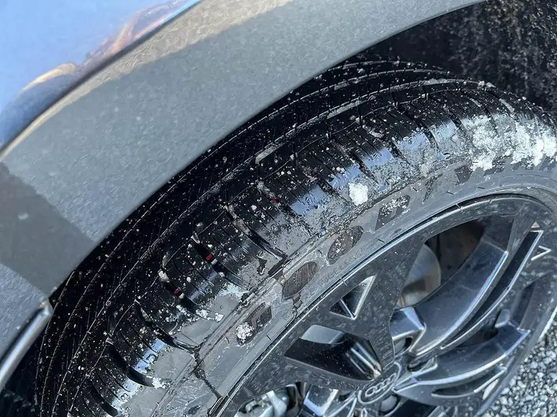 2026 Audi A3 Progressiv, šedá, 11 km, dovoz Kanada — foto 11 z 12