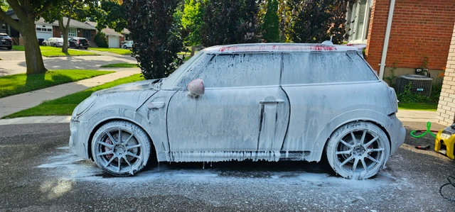 2018 MINI John Cooper Works, šedá, 101 421 km, dovoz Kanada — foto 2 z 5