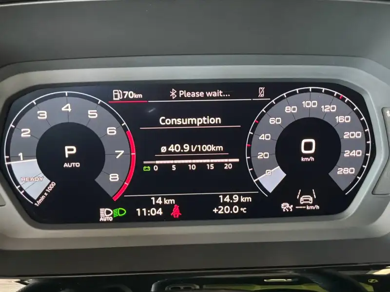 2026 Audi A3 Progressiv, bílá, 90 km, dovoz Kanada — foto 12 z 12