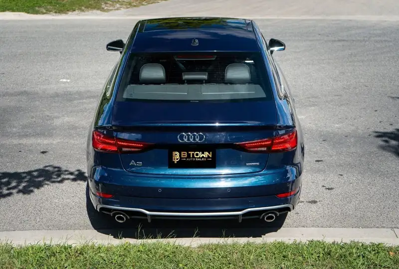 2020 Audi A3 Progressiv, modrá, 91 045 km, dovoz Kanada — foto 4 z 12