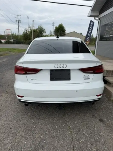 2019 Audi A3 Progressiv, bílá, 82 482 km, dovoz Kanada — foto 4 z 12