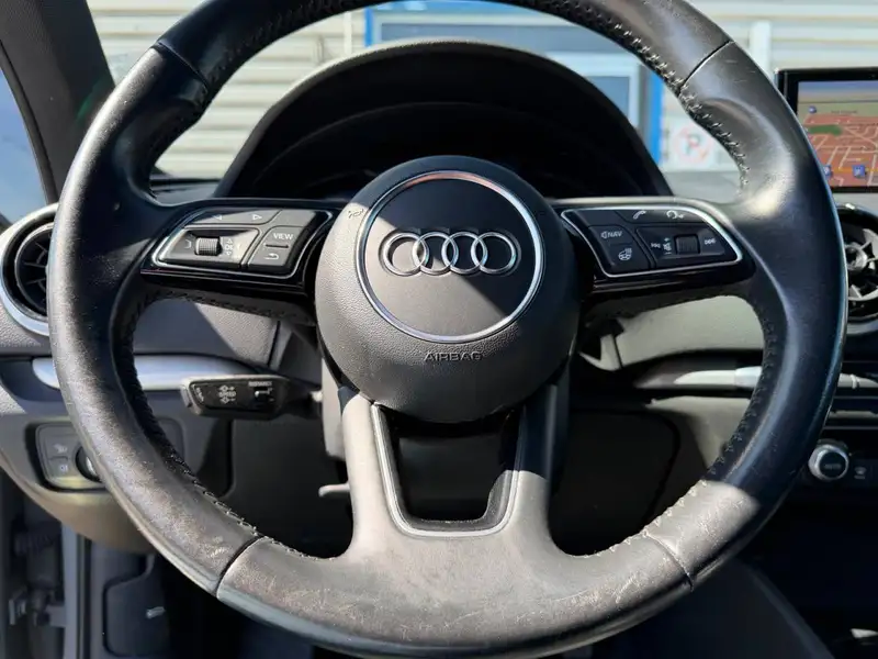 2020 Audi A3 Technik, šedá, 173 554 km, dovoz Kanada — foto 9 z 12
