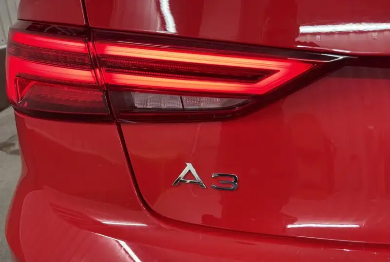 2019 Audi A3 Progressiv, červená, 94 383 km, dovoz Kanada — foto 11 z 12