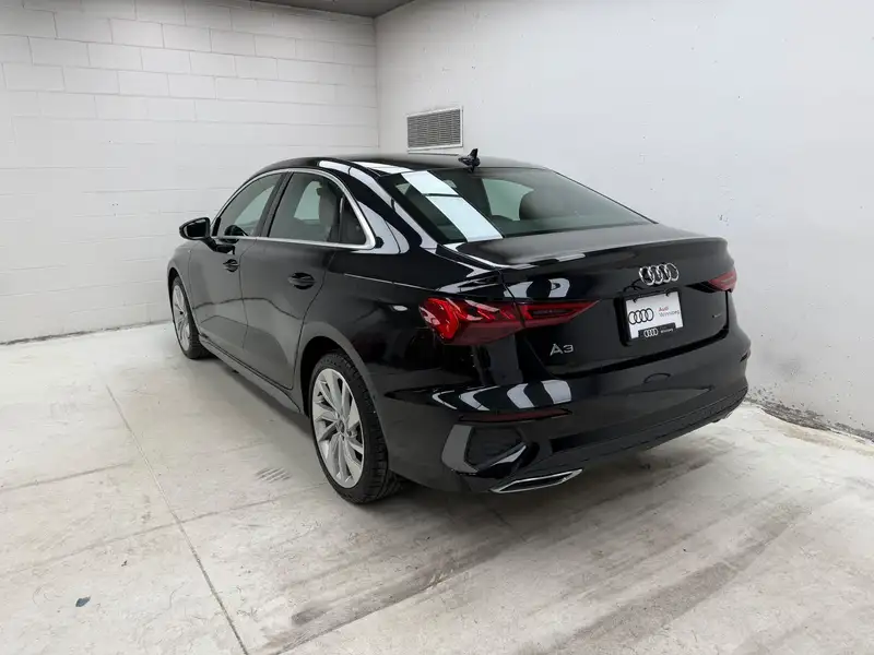 2023 Audi A3 Progressiv, černá, 25 157 km, dovoz Kanada — foto 5 z 12