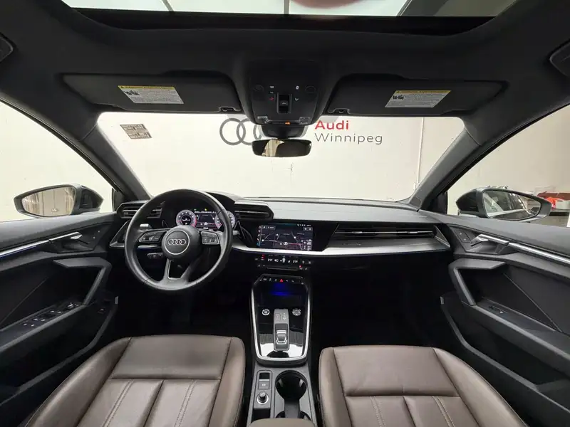 2023 Audi A3 Progressiv, černá, 25 157 km, dovoz Kanada — foto 7 z 12