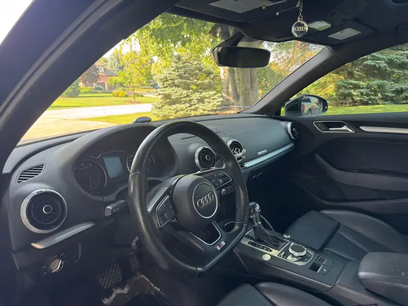 2018 Audi A3 Progressiv, 210 000 km, dovoz Kanada — foto 5 z 5