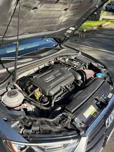 2018 Audi A3 Progressiv, šedá, 63 100 km, dovoz Kanada — foto 7 z 12
