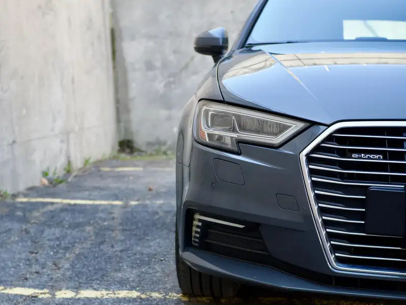 2018 Audi A3 Technik, šedá, 75 500 km, dovoz Kanada — foto 4 z 10