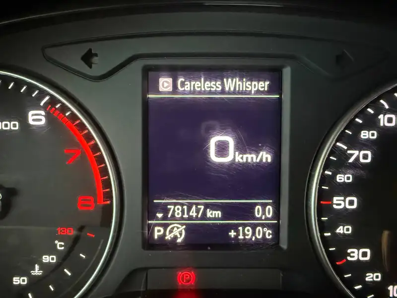 2020 Audi A3 Progressiv, stříbrná, 80 500 km, dovoz Kanada — foto 2 z 12