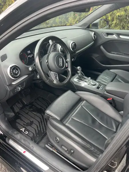 2016 Audi A3 Progressiv, černá, 190 000 km, dovoz Kanada — foto 4 z 5