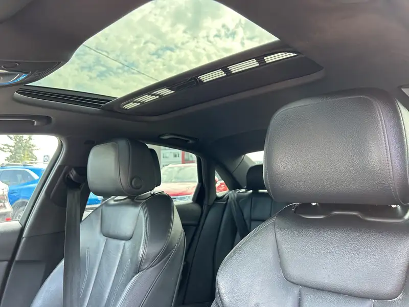 2017 Audi A4 Progressiv, modrá, 172 285 km, dovoz Kanada — foto 12 z 12