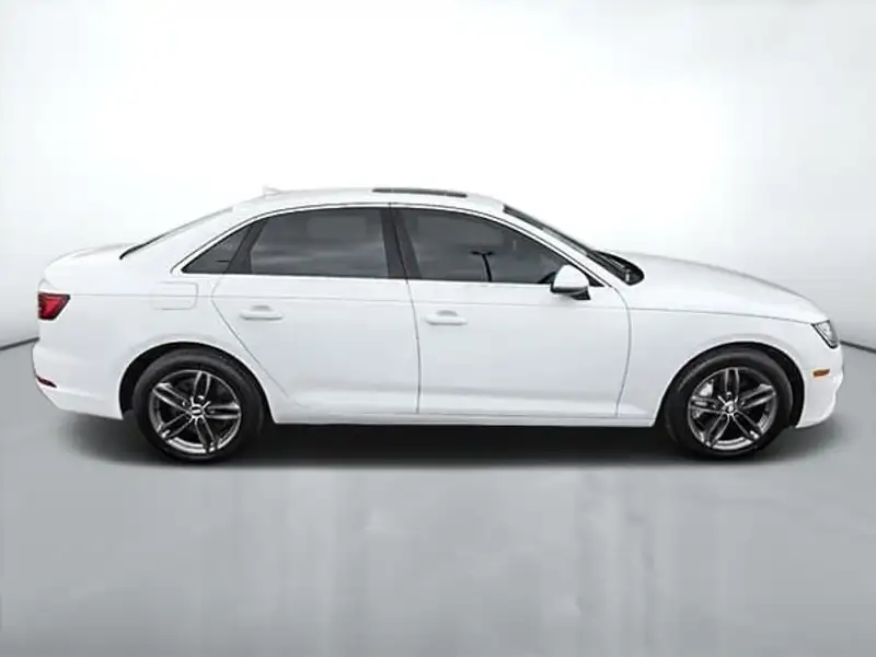 2019 Audi A4 45 PROGRESSIV, bílá, 98 116 km, dovoz Kanada — foto 4 z 12