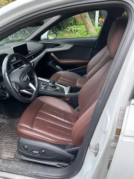 2017 Audi A4 Progressiv, bílá, 126 000 km, dovoz Kanada — foto 2 z 6