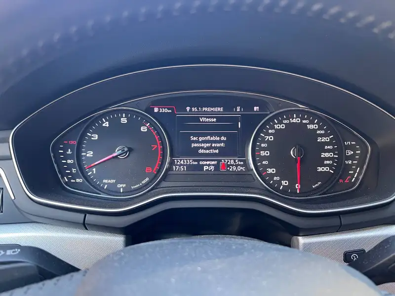 2017 Audi A4 Progressiv, bílá, 126 000 km, dovoz Kanada — foto 4 z 6
