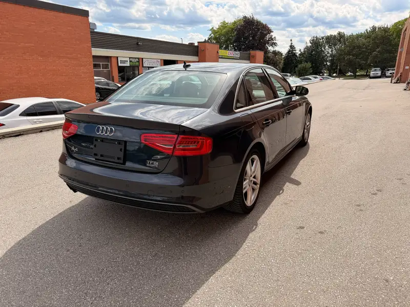 2015 Audi A4 Technik plus, modrá, 134 500 km, dovoz Kanada — foto 5 z 12