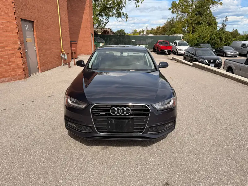 2015 Audi A4 Technik plus, modrá, 134 500 km, dovoz Kanada — foto 8 z 12