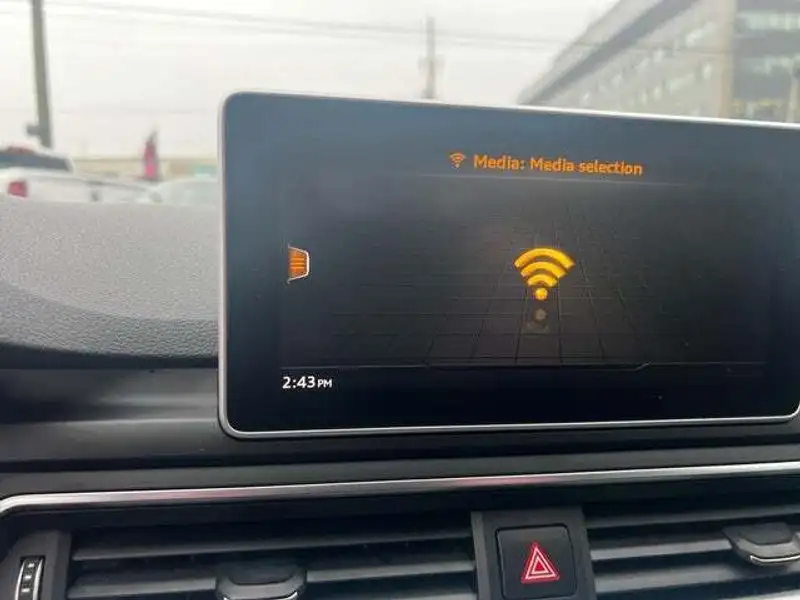 2017 Audi A4 Progressiv, bílá, 138 007 km, dovoz Kanada — foto 6 z 12