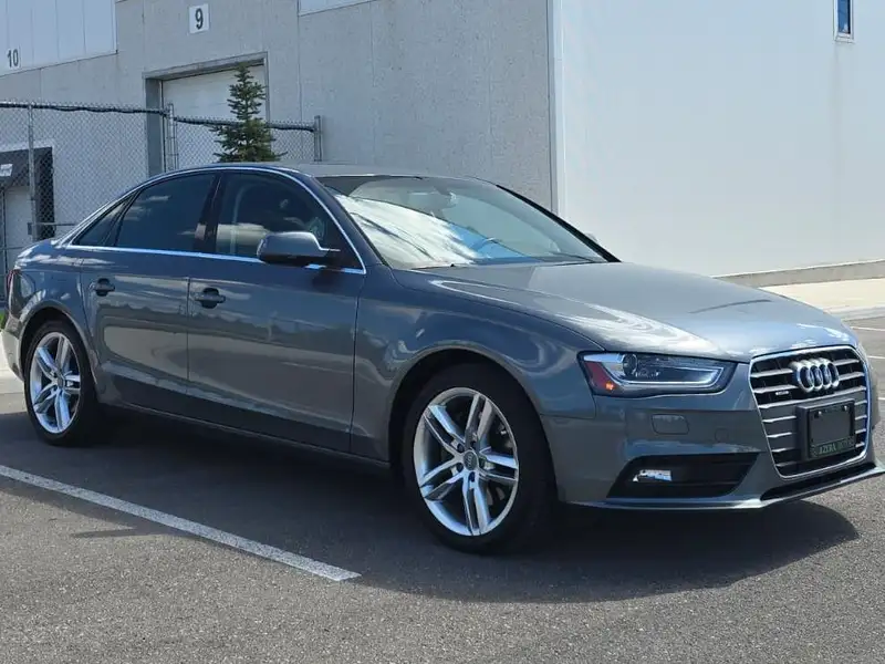 2014 Audi A4 Technik, šedá, 148 000 km, dovoz Kanada — foto 7 z 12