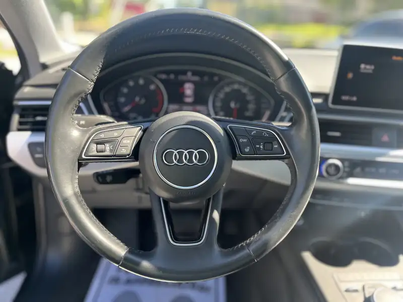 2019 Audi A4 PROGRESSIV CERTIFIED, černá, 48 765 km, dovoz Kanada — foto 12 z 12